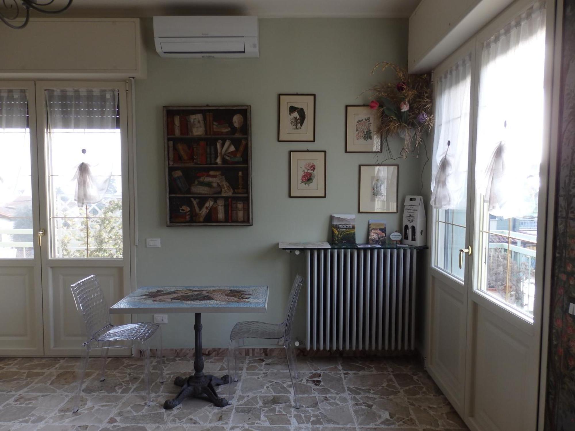 普洛瓦里塞欧Riflessi D'Arte住宿加早餐旅馆 外观 照片